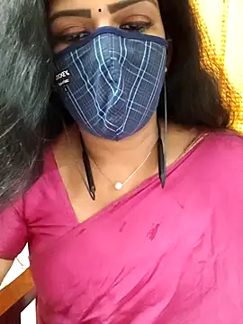 Snapshot of ashmitha chatting on 11/06/25, 05:22 ashmitha online show from 11/06/25, 05:22