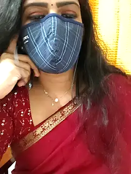 Snapshot of ashmitha chatting on 10/28/25, 06:12 ashmitha online show from 10/28/25, 06:12