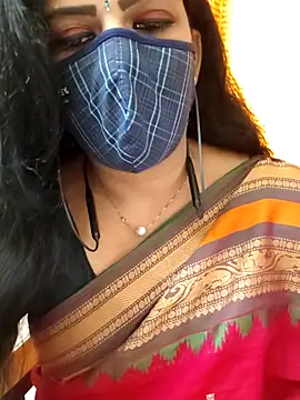 Snapshot of ashmitha chatting on 11/12/25, 03:32 ashmitha online show from 11/12/25, 03:32