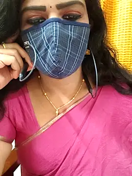 Snapshot of ashmitha chatting on 10/14/25, 03:56 ashmitha online show from 10/14/25, 03:56