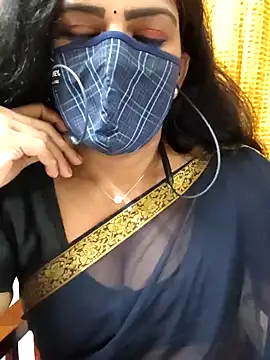 Snapshot of ashmitha chatting on 10/22/25, 05:01 ashmitha online show from 10/22/25, 05:01