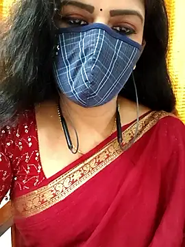 Snapshot of ashmitha chatting on 10/12/25, 05:03 ashmitha online show from 10/12/25, 05:03