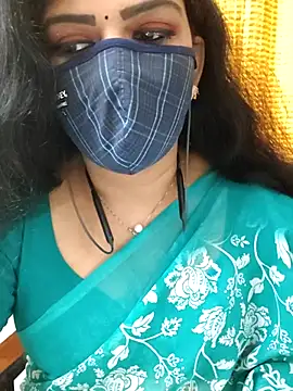 Snapshot of ashmitha chatting on 12/01/25, 03:29 ashmitha online show from 12/01/25, 03:29