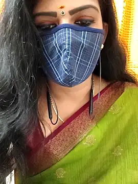 Snapshot of ashmitha chatting on 10/11/25, 05:25 ashmitha online show from 10/11/25, 05:25