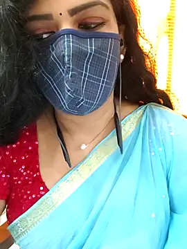 Snapshot of ashmitha chatting on 10/26/25, 03:07 ashmitha online show from 10/26/25, 03:07