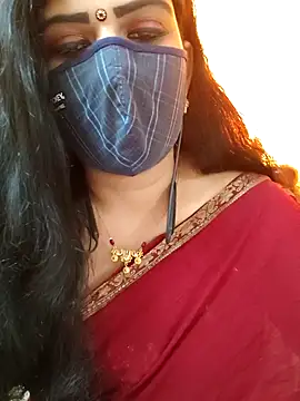 Snapshot of ashmitha chatting on 12/19/25, 04:27 ashmitha online show from 12/19/25, 04:27