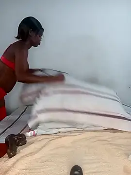 Missvixen81 online show from 02/24/26, 04:57