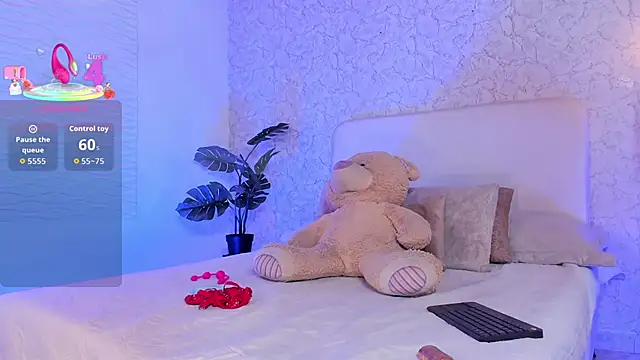 alanarouge online show from 04/15/26, 11:27