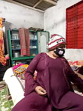 Snapshot of Pakhi_Couple_69 chatting on 01/09/26, 01:51 Pakhi Couple 69 online show from 01/09/26, 01:51