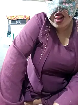 Pakhi Couple 69 online show from 03/06/26, 05:30