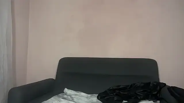 Pleasing-Chloe49 online show from 11/26/25, 06:24