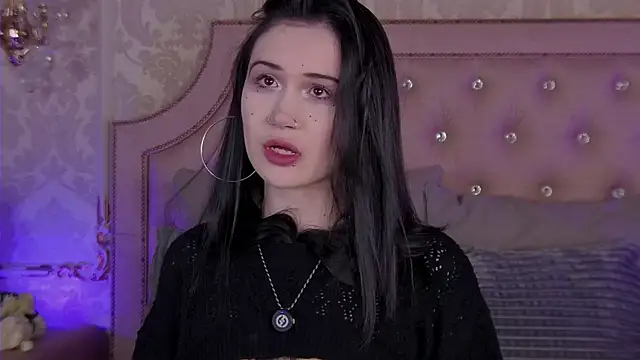 HeatherSweet  online show from 03/23/26, 05:46