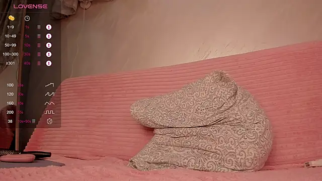 christina trans  online show from 01/09/26, 06:04