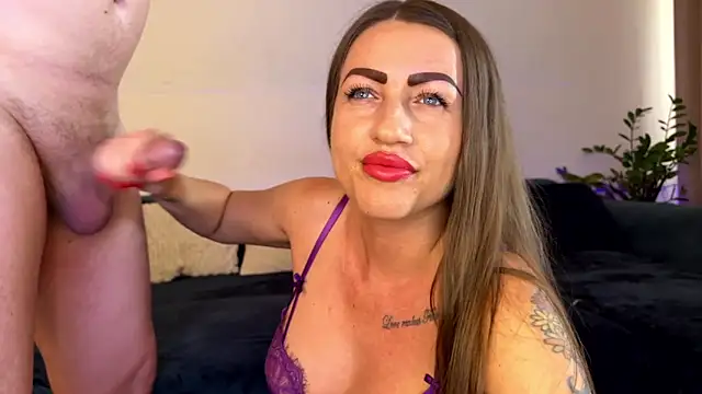 Milf Andy online show from 07/01/26, 12:05