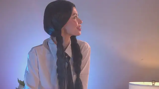 Snapshot of Amanda_River chatting on 10/29/25, 07:29 Amanda River online show from 10/29/25, 07:29