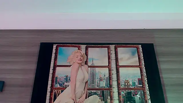 SashaNova online show from 10/10/25, 05:19