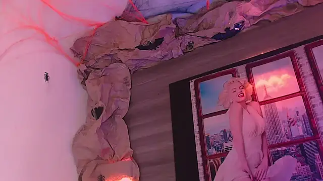 SashaNova online show from 10/30/25, 05:06