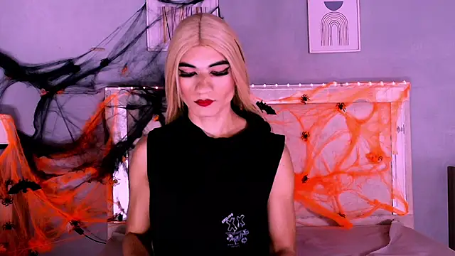 Emily Castillo 1 online show from 10/08/25, 04:58