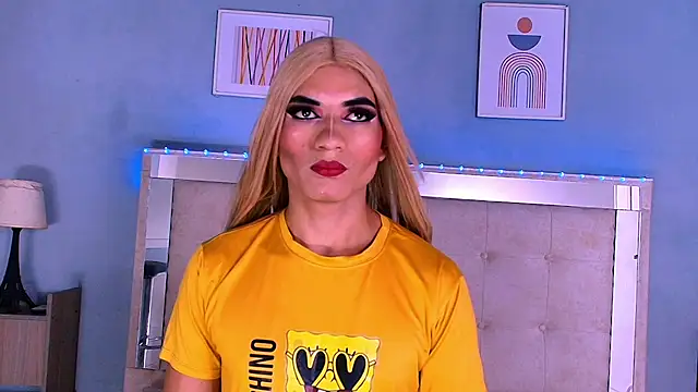 Emily Castillo 1 online show from 09/26/25, 04:52