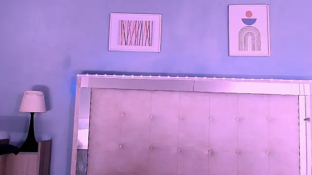 Emily Castillo 1 online show from 09/30/25, 04:40