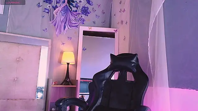 Emily Castillo 1 online show from 04/11/26, 04:53