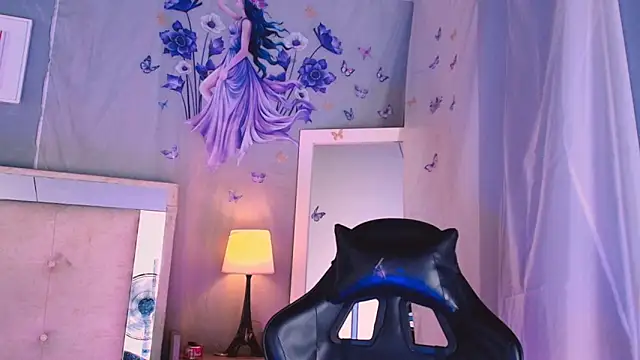 Emily Castillo 1 online show from 04/07/26, 04:36