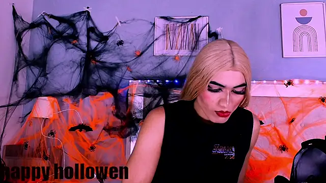 Emily Castillo 1 online show from 10/10/25, 05:08