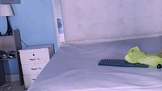 Emily Castillo 1 online show from 09/10/25, 03:38