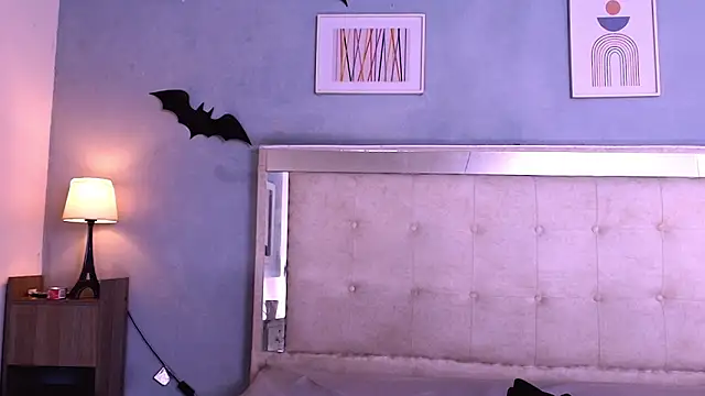 Emily Castillo 1 online show from 11/26/25, 05:18