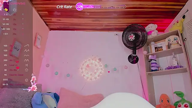 Snapshot of Olivia_pretty_ chatting on 03/08/25, 05:01 Olivia pretty online show from 03/08/25, 05:01