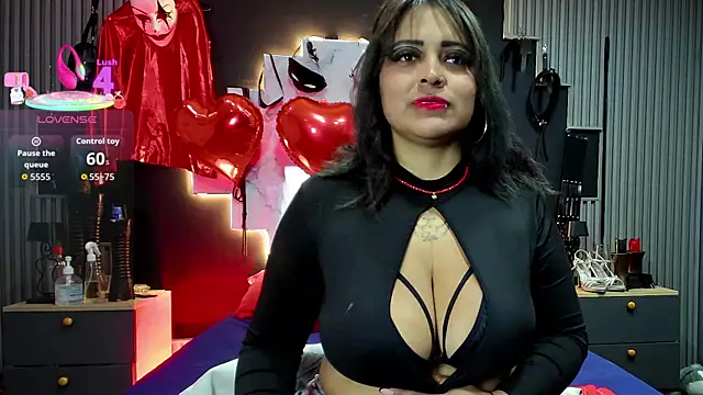 Sarah917 online show from 02/25/26, 07:47