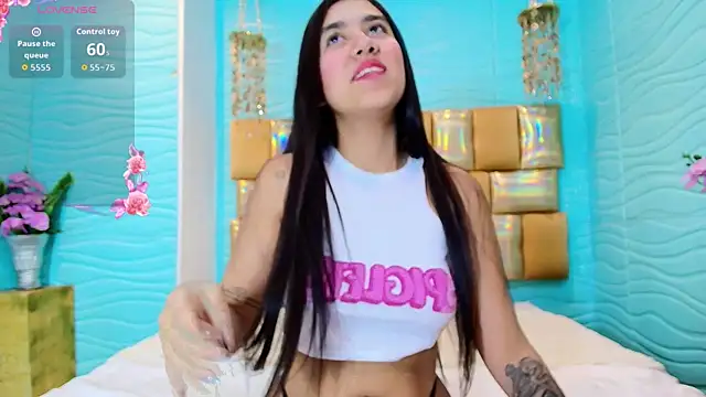 Mia Montess online show from 10/18/25, 12:40