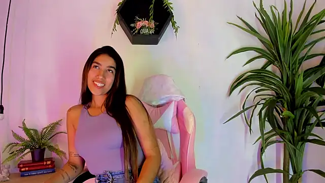 Mia Montess online show from 03/03/25, 01:01