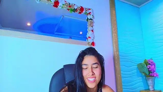 Snapshot of Mia_Montess chatting on 01/05/26, 05:27 Mia Montess online show from 01/05/26, 05:27