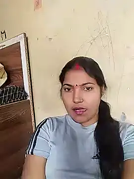 Snapshot of Maidangirl chatting on 03/22/25, 03:52 Maidangirl online show from 03/22/25, 03:52