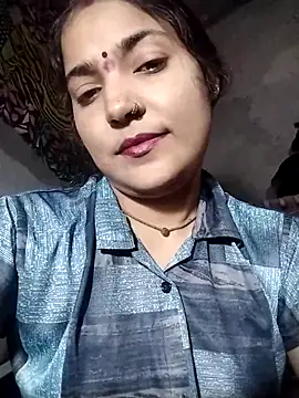 Snapshot of Maidangirl chatting on 10/09/25, 04:40 Maidangirl online show from 10/09/25, 04:40