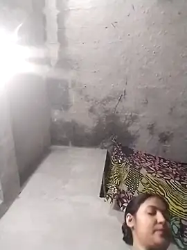 Snapshot of Maidangirl chatting on 11/28/25, 03:34 Maidangirl online show from 11/28/25, 03:34