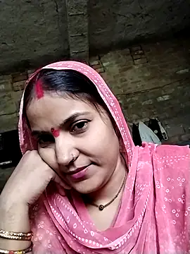 Snapshot of Maidangirl chatting on 10/14/25, 04:02 Maidangirl online show from 10/14/25, 04:02