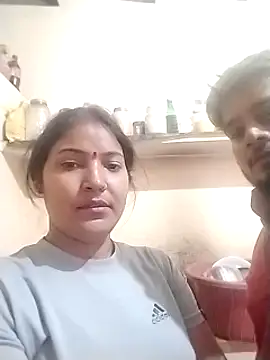 Snapshot of Maidangirl chatting on 03/22/25, 12:57 Maidangirl online show from 03/22/25, 12:57