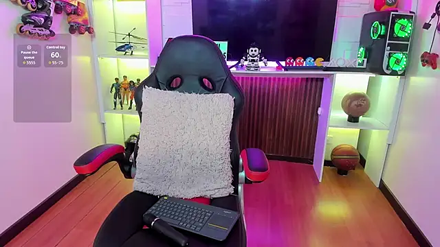 i am karoll online show from 02/07/26, 07:11