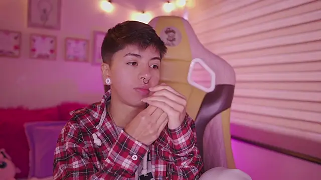 tommy blue online show from 03/19/26, 12:38