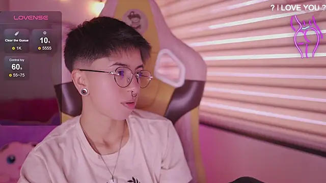 tommy blue online show from 03/31/26, 01:13