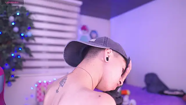 tommy blue online show from 04/10/26, 01:23