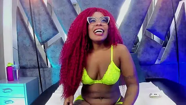 CandyMartinez  online show from 11/26/25, 07:36