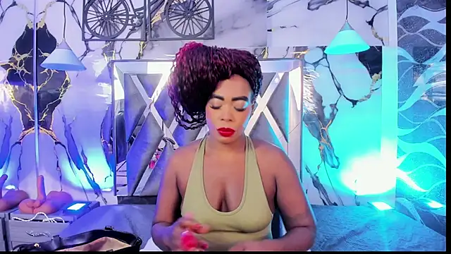 Snapshot of CandyMartinez_ chatting on 07/17/26, 08:28 CandyMartinez online show from 07/17/26, 08:28