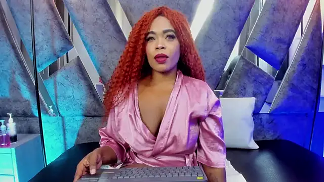 CandyMartinez  online show from 12/22/25, 08:31