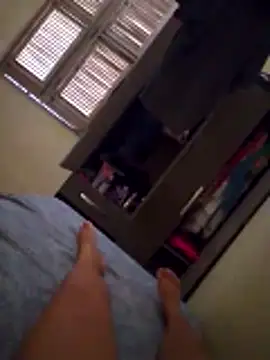 Snapshot of viviksmel chatting on 10/24/25, 09:08 viviksmel online show from 10/24/25, 09:08