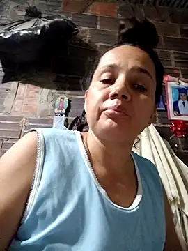 Camila prado online show from 03/12/25, 02:41