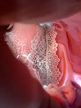 Snapshot of BellyDancer1 chatting on 11/03/25, 02:31 BellyDancer1 online show from 11/03/25, 02:31