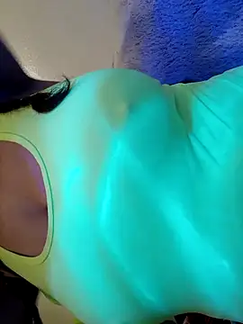 Snapshot of BellyDancer1 chatting on 11/11/25, 09:20 BellyDancer1 online show from 11/11/25, 09:20